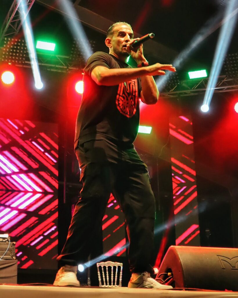 H-Kayne Live
