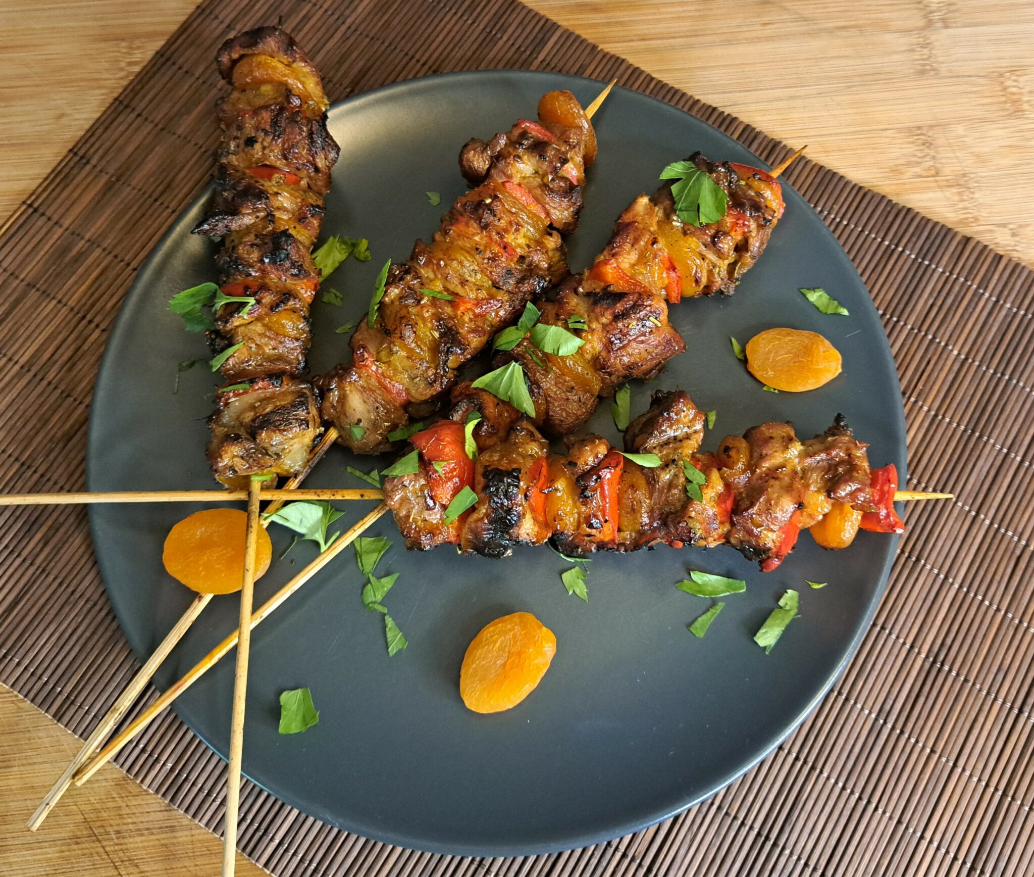Lamm-Sosaties mit Aprikosen - Südafrikanische Grillspieße