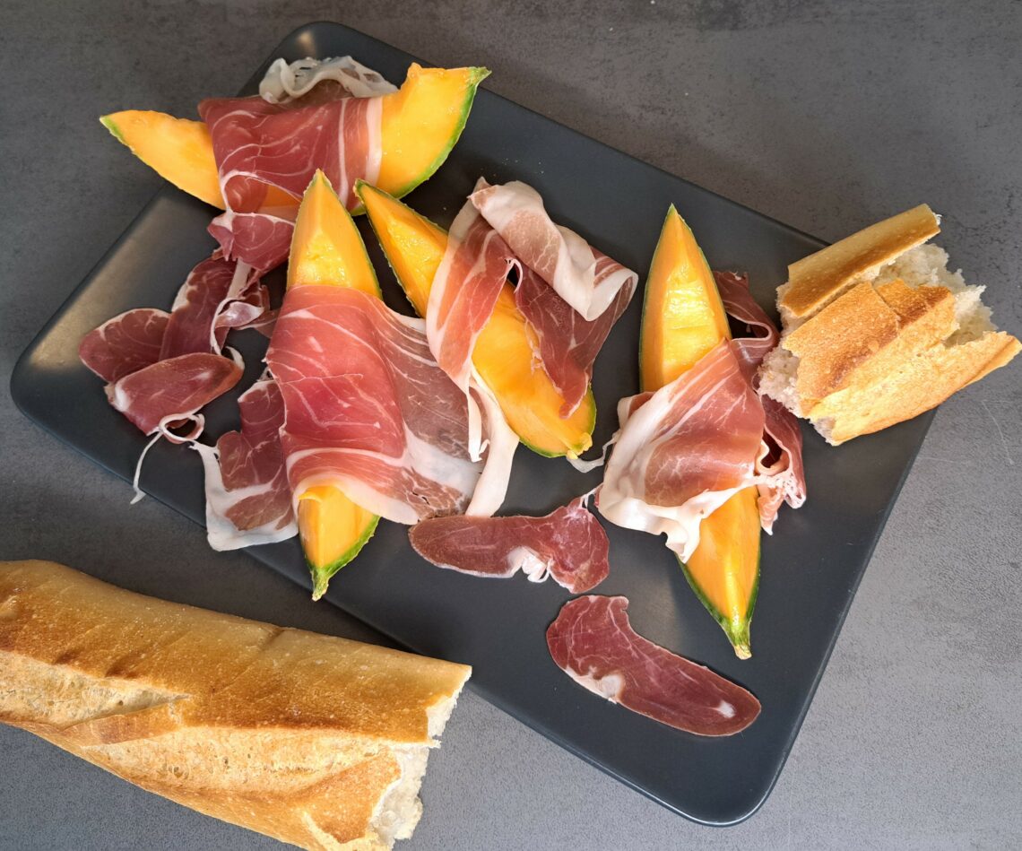 Melone con prosciutto - Melone mit Parmaschinken - Rezept