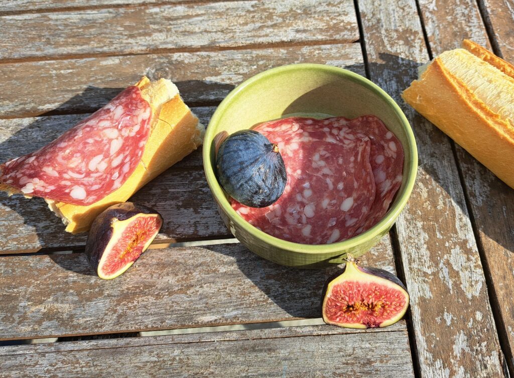 Salami con i fichi – Salami mit frischen Feigen - Ambiente