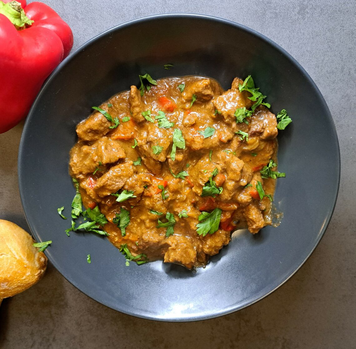 Gulasz wołowy – Polnisches Rindergulasch-Rezept