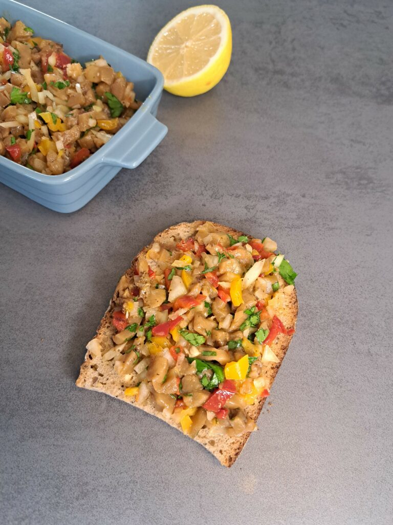 Melitzanosalata – Griechischer Auberginenkaviar-Lifestyle2