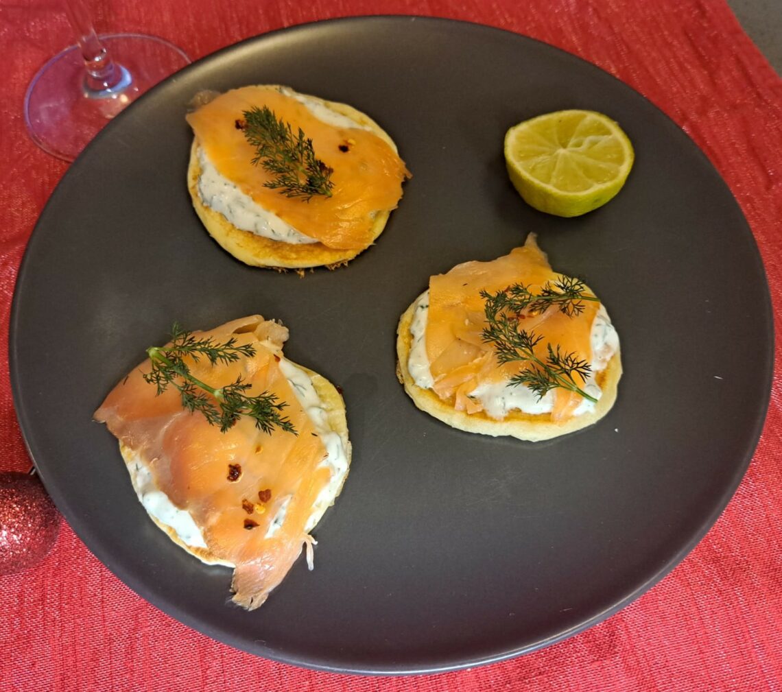 Blinis au Saumon Fumé – Französische Blinis mit Räucherlachs-Rezept