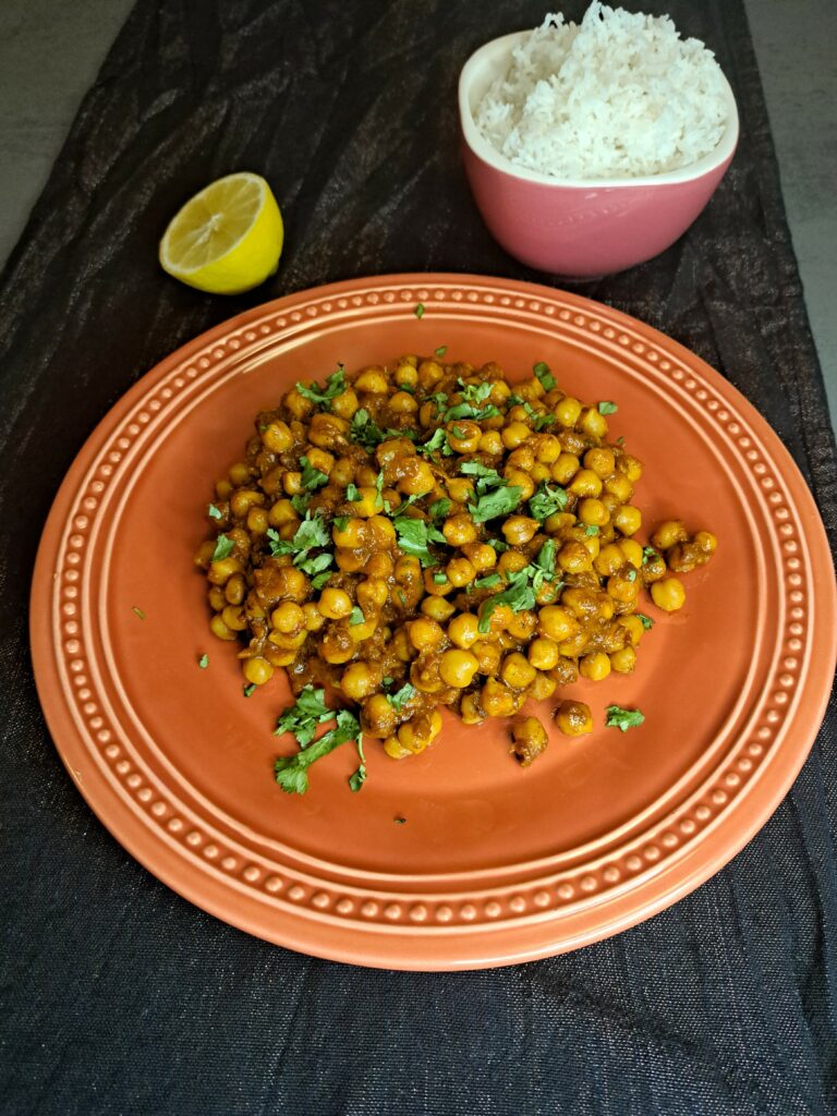 Chana-Masala–Indisches-Kichererbsen-Curry-lifestyle1