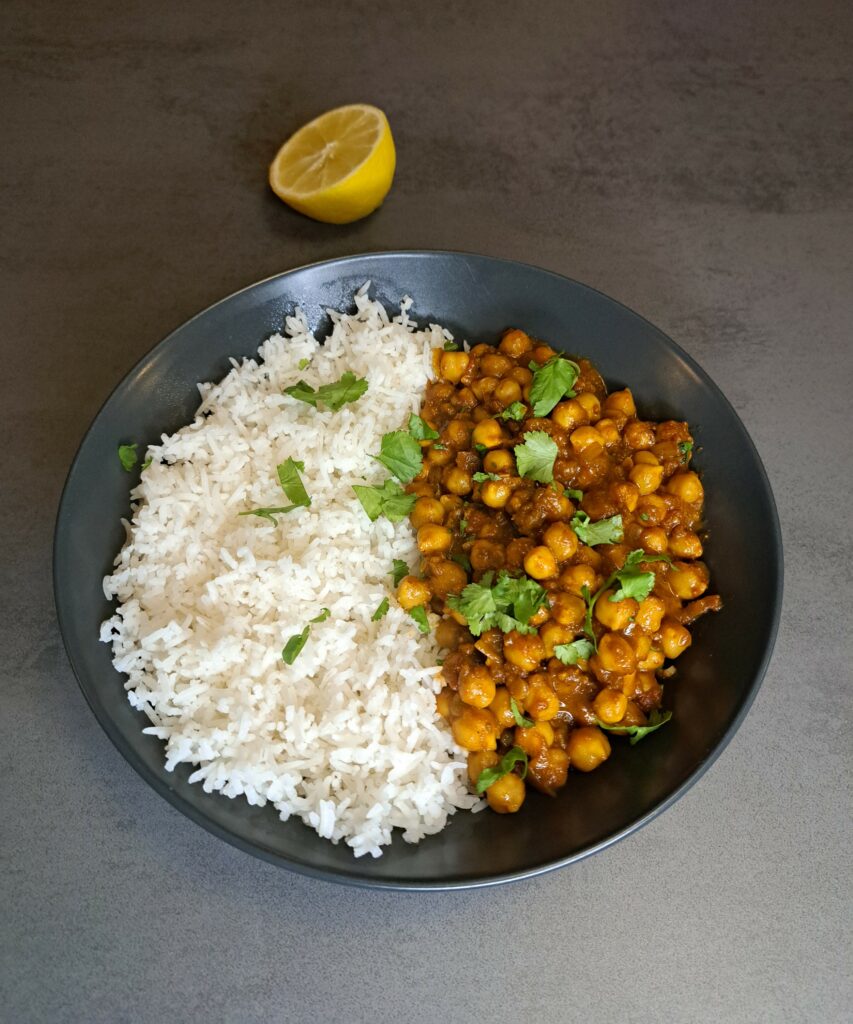 Chana-Masala–Indisches-Kichererbsen-Curry-lifestyle2