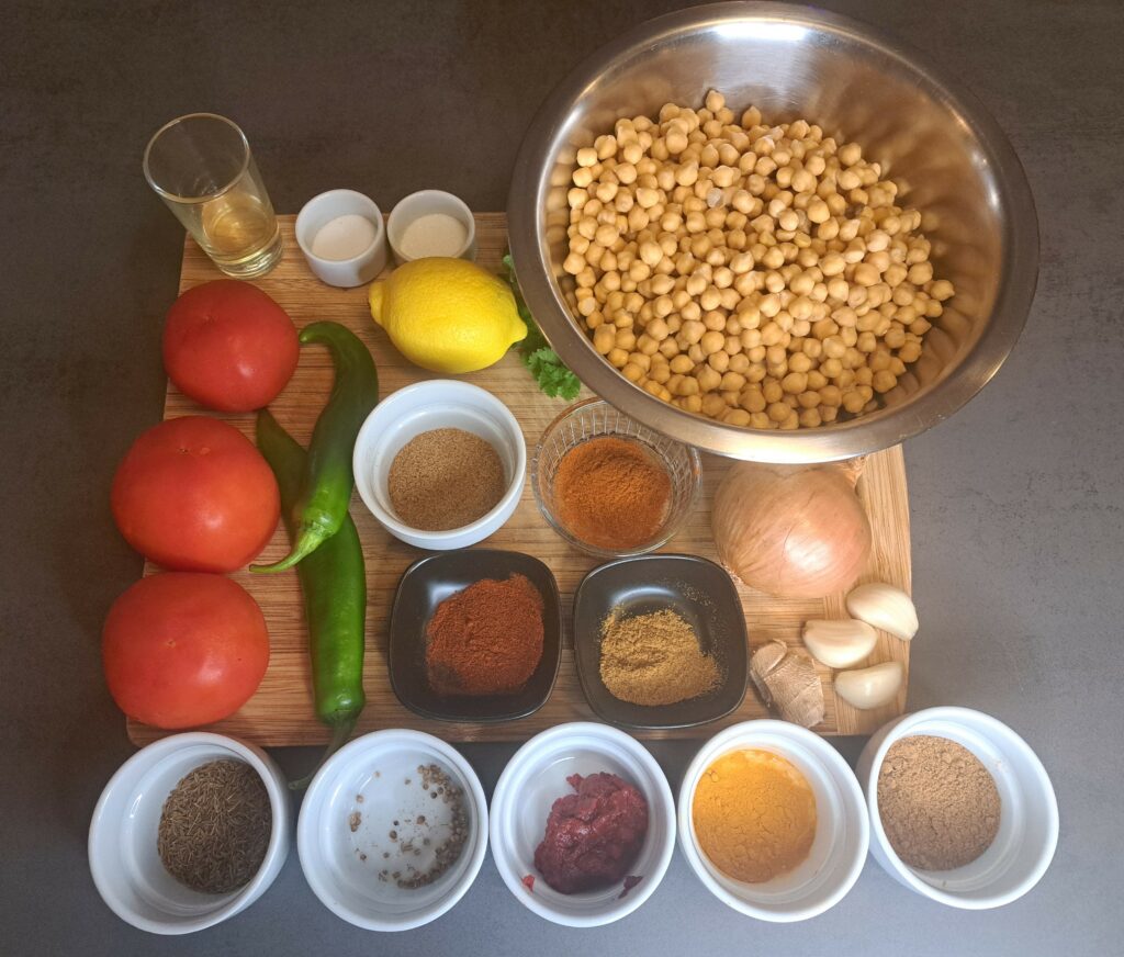 Chana-Masala–Indisches-Kichererbsen-Curry-zutaten
