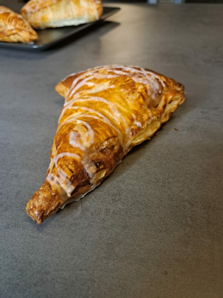 Apple Turnovers – Amerikanische Apfeltaschen aus Blätterteig-Lifestyle 2