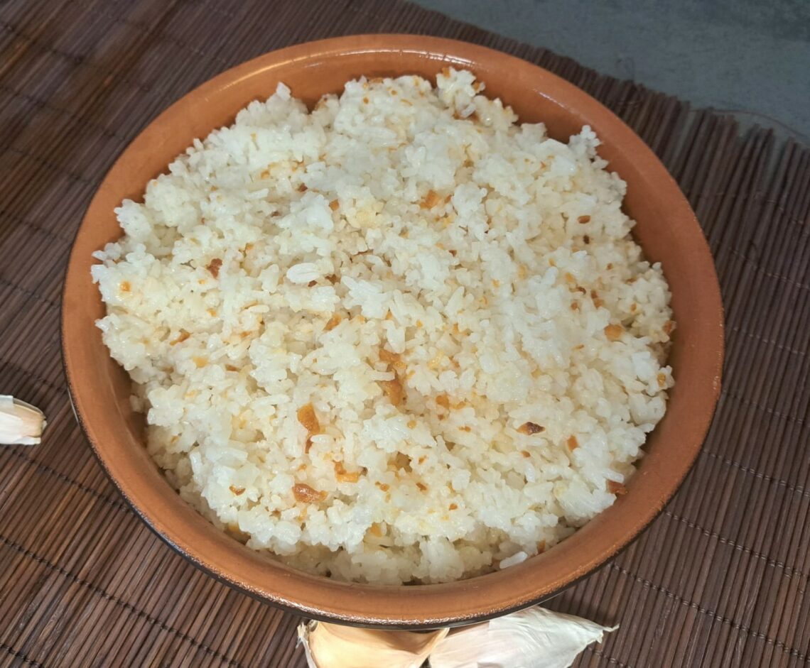 Sinangag – Philippinischer gebratener Knoblauchreis-rezept