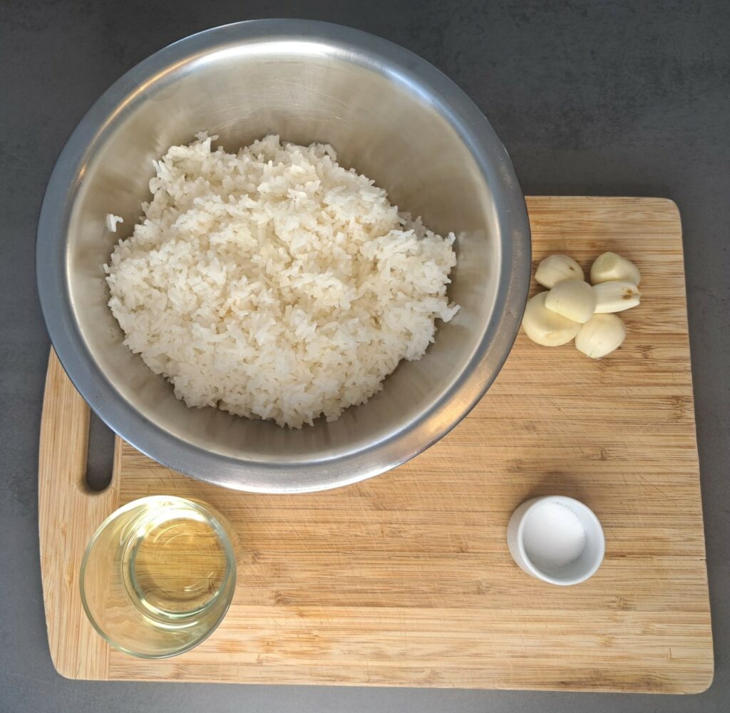 Sinangag – Philippinischer gebratener Knoblauchreis-zutaten